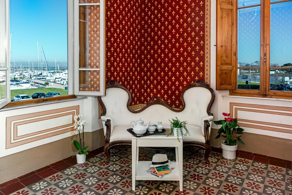 Villino Ermione Hotell Marina Di Pisa Eksteriør bilde