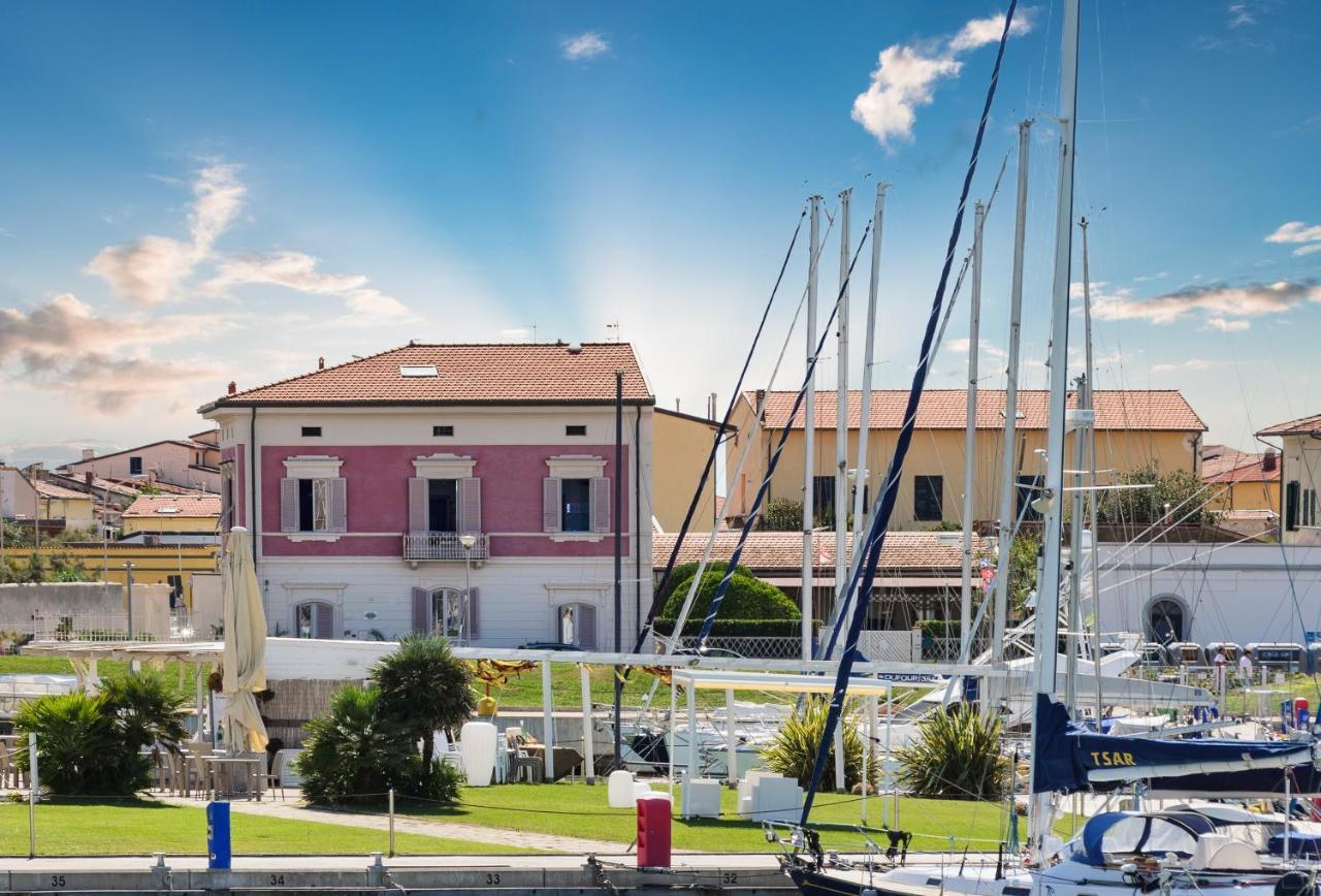 Villino Ermione Hotell Marina Di Pisa Eksteriør bilde