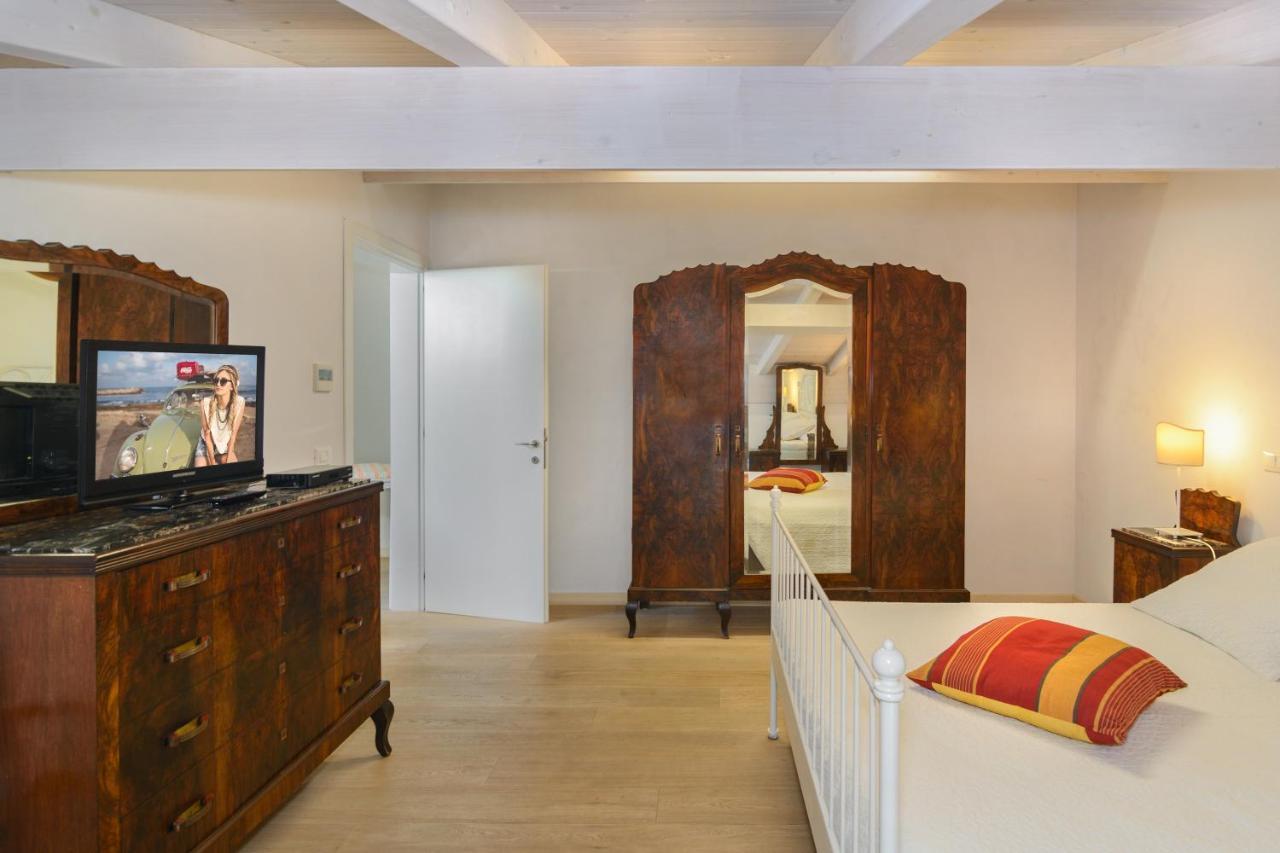 Villino Ermione Hotell Marina Di Pisa Eksteriør bilde