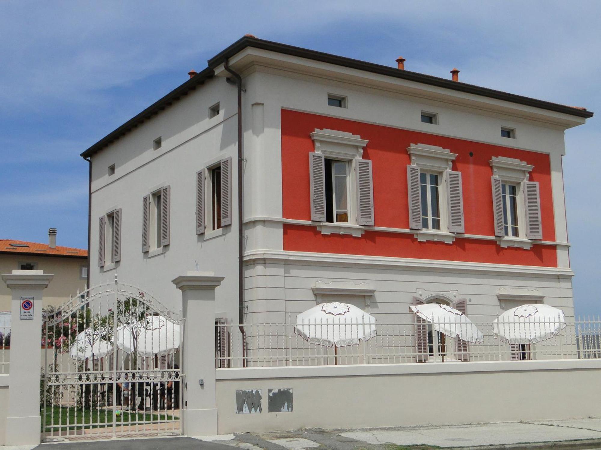 Villino Ermione Hotell Marina Di Pisa Eksteriør bilde