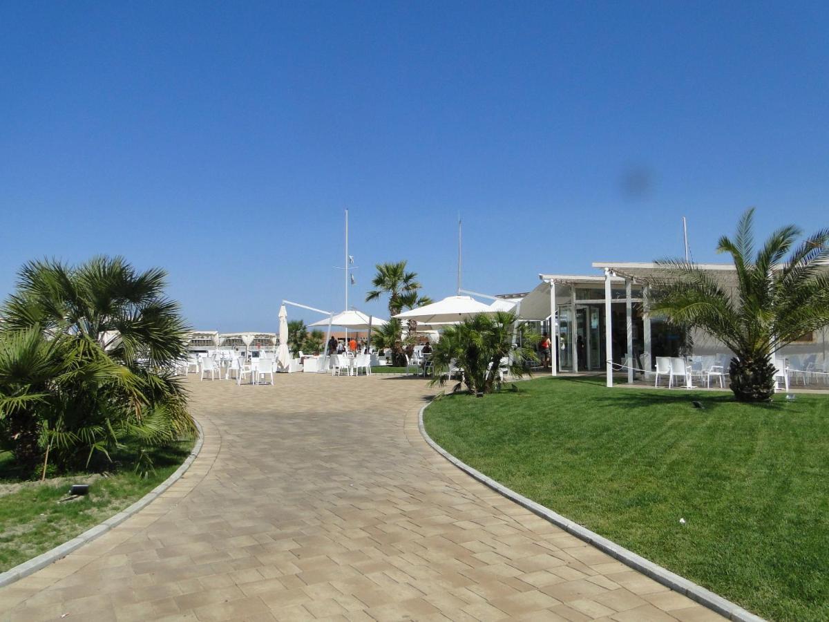 Villino Ermione Hotell Marina Di Pisa Eksteriør bilde